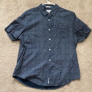 Penguin brand Button down T-Shirt